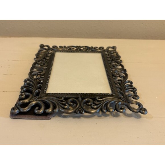Jennifer Moore Picture Frame The Victorian Metal Collection Holds 4X6 Used - Picture 10 of 12